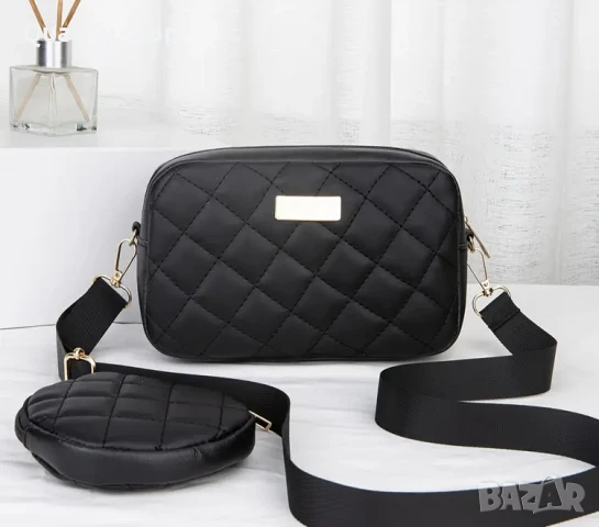 Дамска чанта с портмоне за монети