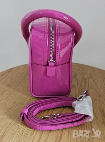 дамска чанта By Far Cam Bag, снимка 3 - Чанти - 53670838