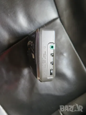 SONY WALKMAN WM-FX453, снимка 8 - Радиокасетофони, транзистори - 49872752