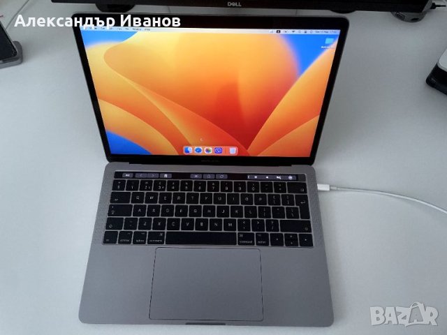 MacBook pro 13 2017г. 256 gb Touch Bar, снимка 3 - Лаптопи за работа - 45699191