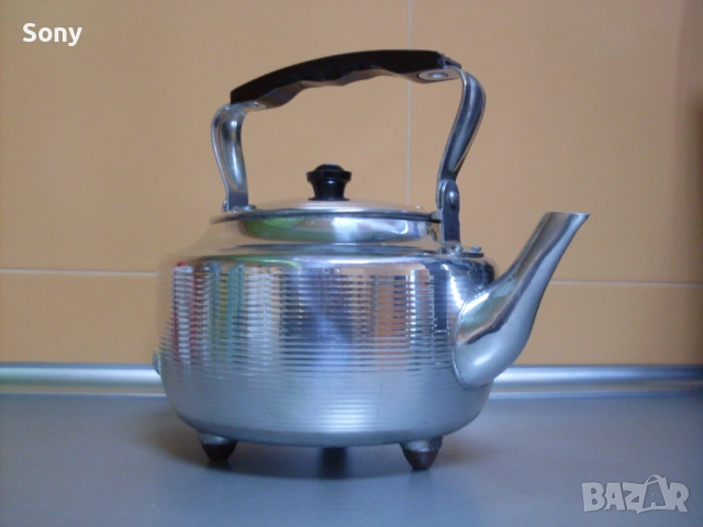 Стар неупотребяван електрически чайник- СССР., снимка 4 - Антикварни и старинни предмети - 53691910