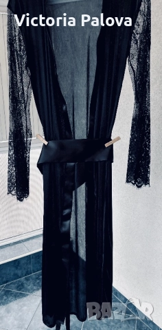 Елегантен черен шифонов пеньоар с дантелени ръкави, снимка 4 - Други - 52672055