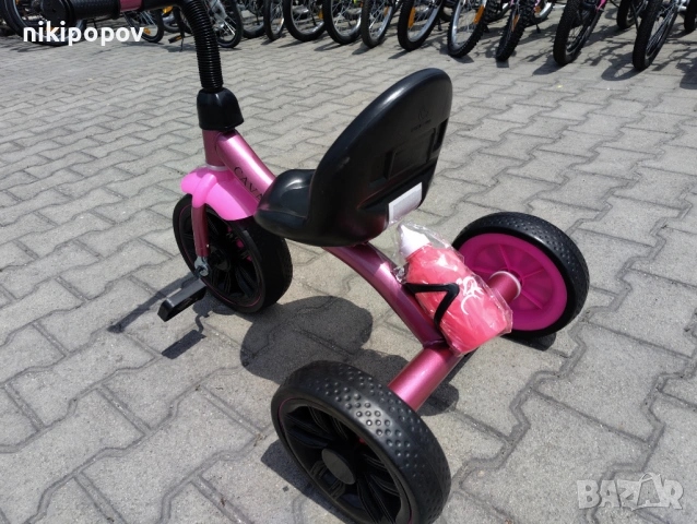 BYOX Триколка Cavalier Lux розов, снимка 5 - Детски велосипеди, триколки и коли - 53564225
