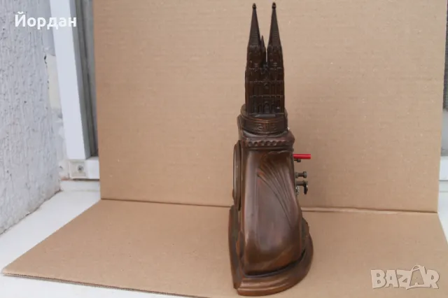 Античен Немски декоративен часовник с ''Кьолнската катедрала'', снимка 6 - Антикварни и старинни предмети - 49849092