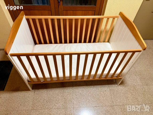 Детска дървена кошара (легло) 145/80/85 Производство Германия + матрак + комплект одеяла + бонус