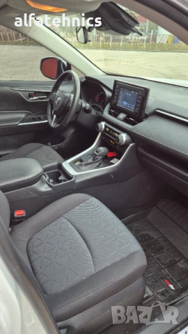 TOYOTA RAV4 XLE 2.5 Бензин 2020 - 61000KM, снимка 8 - Автомобили и джипове - 53886629