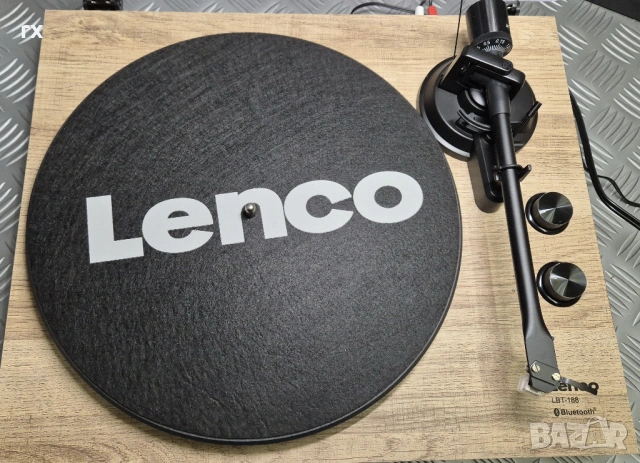 Грамофон Lenco LBT-188