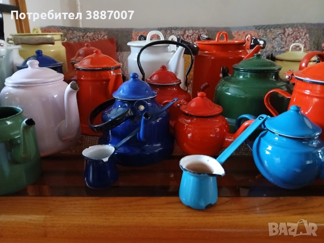 Ретро/Соц/Емайлирани Чайници, снимка 6 - Антикварни и старинни предмети - 52361171