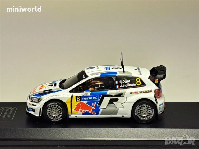 VOLKSWAGEN POLO R WRC n.8 S.Ogier Rally Finland 2013 - мащаб 1:43 на IXO моделът е нов PVC кейс, снимка 3 - Колекции - 52402697