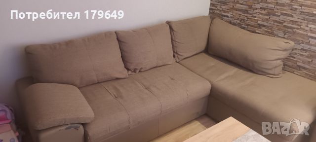 Ъглов диван, снимка 1 - Дивани и мека мебел - 46063985