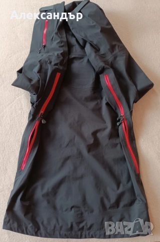 Спортно яке против дъжд, снимка 4 - Якета - 54287999