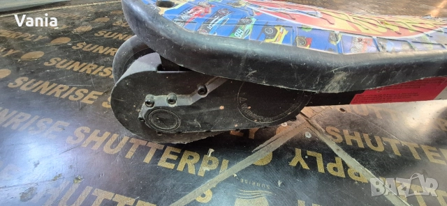 Електрическа тротинетка , снимка 5 - Скейтборд, ховърборд, уейвборд - 52801631