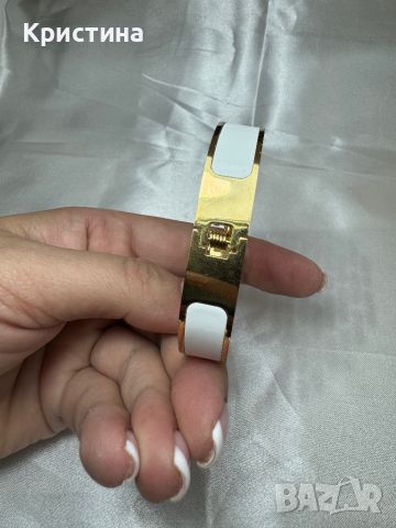 Гривни Hermes, Cartier и колие Van Cleef , снимка 2 - Гривни - 46031535