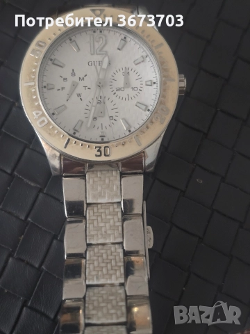 часовник GUESS, снимка 9 - Луксозни - 52804486