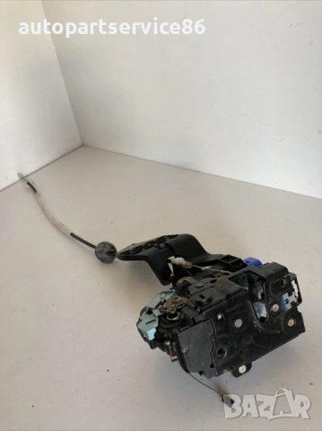 Механизъм за заключване за задна лява врата за Volkswagen Touareg 2.5 Tdi (2005) 7L0839015