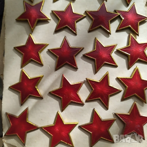 Бронзови кокарди - червени звезди, снимка 2 - Антикварни и старинни предмети - 50215531