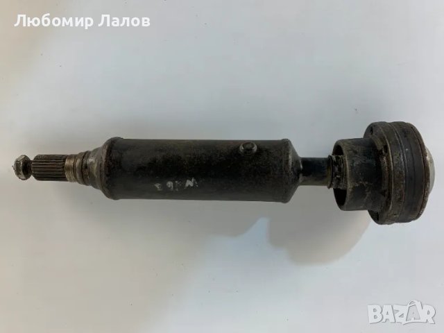 Заден 1/2 кардан за Мерцедес Mercedes-Benz W163 ML-Class , снимка 1 - Части - 49033468