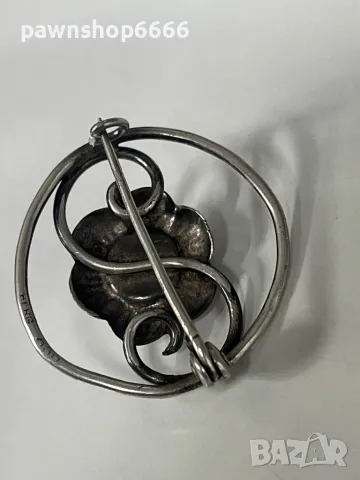 Винтидж сребърна брошка с корал , снимка 7 - Колиета, медальони, синджири - 49893859