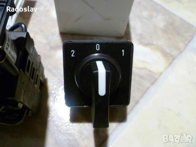 Пакетен прекъсвач Telemecanique K2H005P 20A/3-pole/60 degree - НОВ, снимка 4 - Резервни части за машини - 53991554