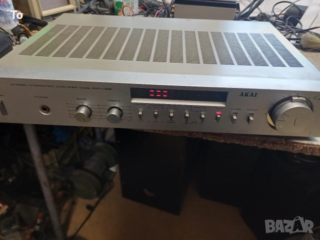 Усилвател Акай AM-U22