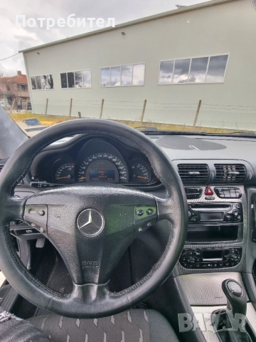 Mercedes-Benz C180 Kompresor, снимка 15 - Автомобили и джипове - 54007041