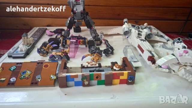 Лего сет Audi RS Q e-tron Фотоапарат Polaroid OneStep SX-70 и други, снимка 15 - Конструктори - 50699453