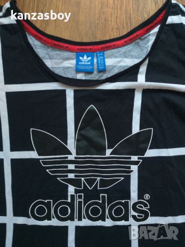 adidas Originals - страхотна дамска тениска ХЛ, снимка 1 - Тениски - 45953655