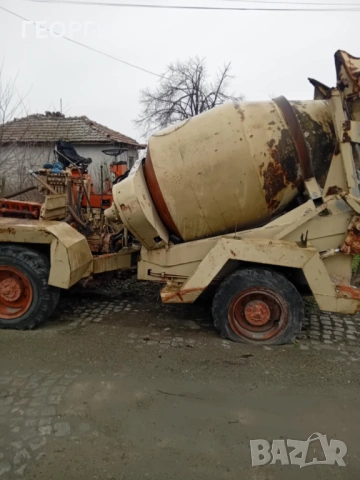 Самоходна  бетонобъркачка 