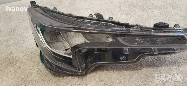 десен лед фар за Тойота Корола 