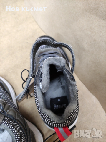 Детски зимни обувки, детски апрески, номер 24, 25, 26, Н&М, детски маратонки , снимка 14 - Детски боти и ботуши - 53348236