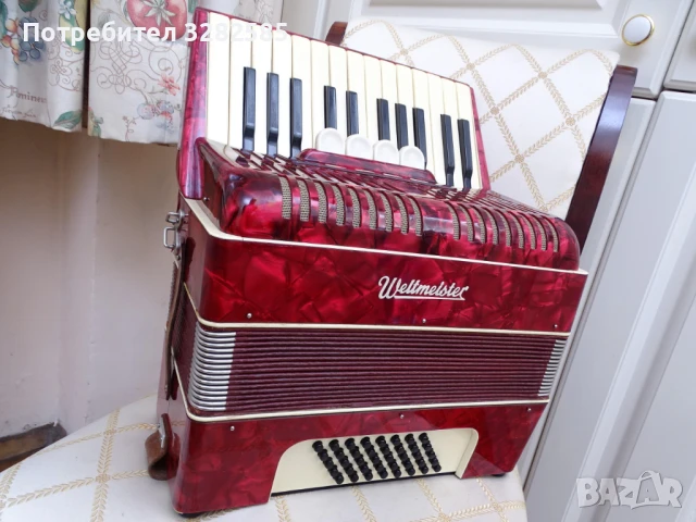Акордеон Велтмайстер 40 баса, снимка 1