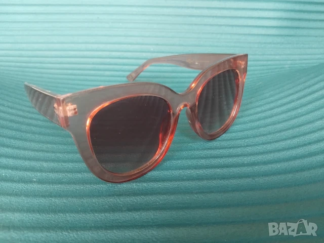 MNG (Mango) дамски слънчеви очила 