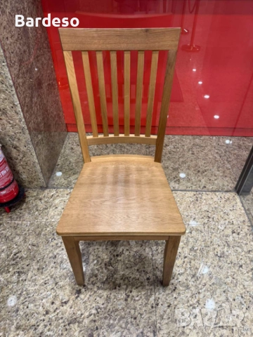 Продавам столове от масивна дъбова дървесина - 80 бр. 