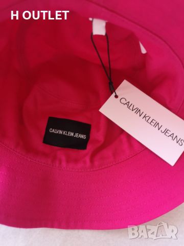 Детска оригинална шапка тип идиотка CALVIN KLEIN OS /512/, снимка 6 - Шапки - 46501478