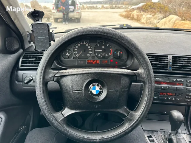 Продавам BMW 320d автоматик, снимка 10 - Автомобили и джипове - 48180222