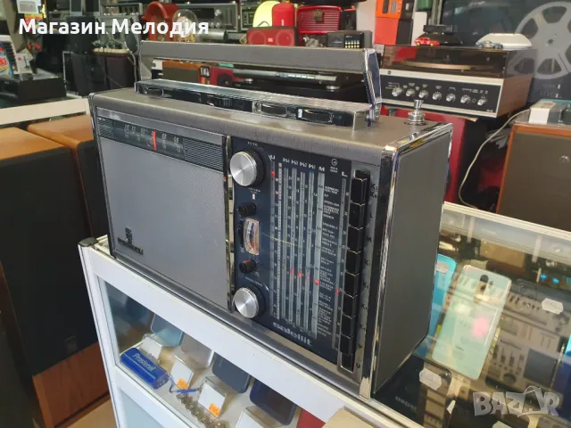 Радио Grundig Satellit Transistor 5000 Много добър външен вид. Работи, има забележки. Повече информа, снимка 8 - Радиокасетофони, транзистори - 49645751