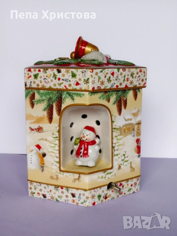 Коледен свещник с музикална кутия  от Villeroy & Boch