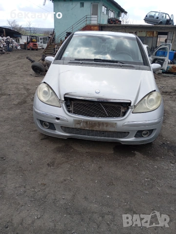 Mercedes bens A 200 SDI на части 