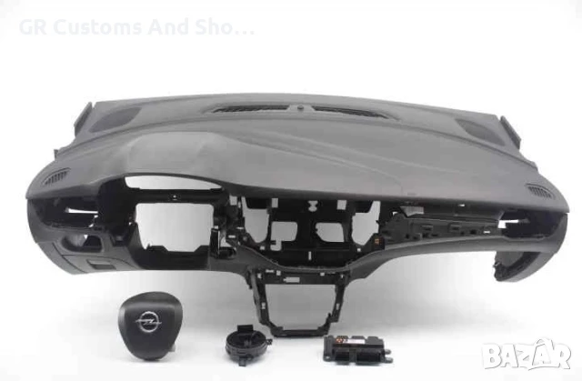 Astra K / Табло/ бегове/ колани. Комплект