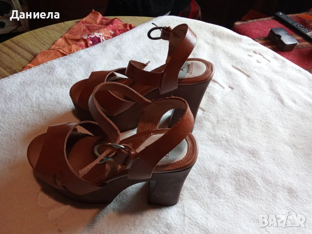 Продавам дамски официални, Естествена кожа, много елегантни, висок ток, снимка 2 - Дамски обувки на ток - 54295998