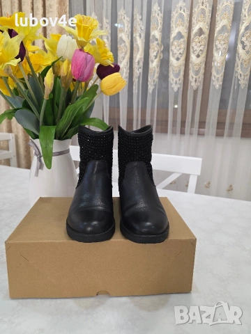 Дамски боти от естествена кожа и велур с камъчета, снимка 9 - Дамски боти - 53415712