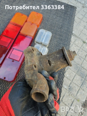 Продавам Предно и Задно стъкло за Москвич , снимка 7 - Части - 53869534