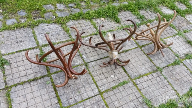    3 бр. корони от виенска закачалка, снимка 4 - Закачалки - 49881673