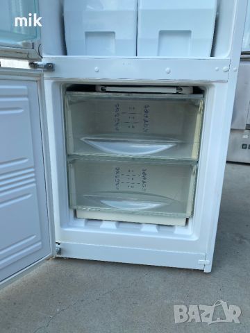 Хладилник с фризер Либхер Комфорт 160 см , снимка 3 - Хладилници - 46262162