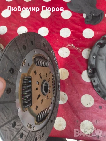маховик съединител и притискател за Митсубиши спейс стар 1.9 дизел 2002, снимка 5 - Части - 51024783