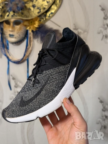 оригинални маратонки Nike Air Max 270 Flyknit номер 44-45, снимка 11 - Маратонки - 53511270