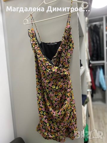 рокли bershka , shein , снимка 1