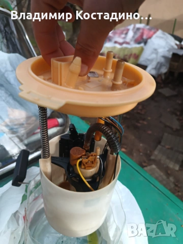 Оригинална горивна помпа за Голф 6 , Ауди шкода  1.6 тди