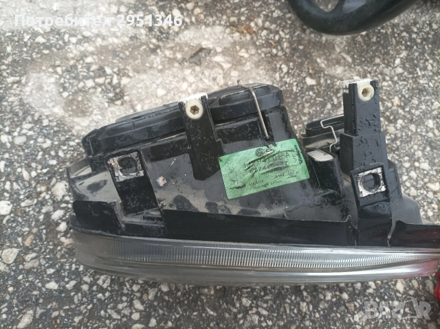 фар WV Golf 4, снимка 2 - Части - 53914592