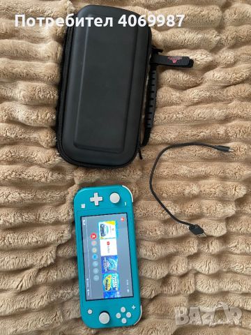 Nintendo Switch Lite + 200 GB SD Card/ Case 